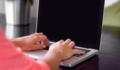 Öğretmenlere de ‘uzaktan eğitim’ veriliyor