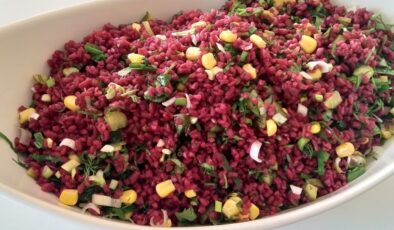 Pembe salata nasıl yapılır?