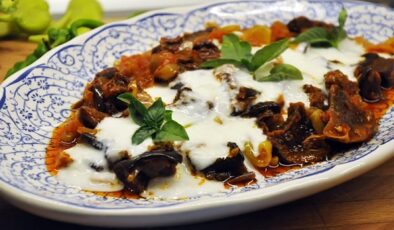 Kuru patlıcan salatası nasıl yapılır? Kolay salata tarifleri