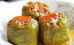 Sumaklı biber dolması nasıl yapılır? Sumaklı dolma tarifi