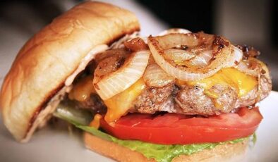 Ev yapımı hamburger köftesi tarifi | Hamburger köftesi nasıl yapılır?