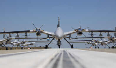 TSK’nın gücüne güç katan AKINCI TİHA filosu bir arada görüntülendi