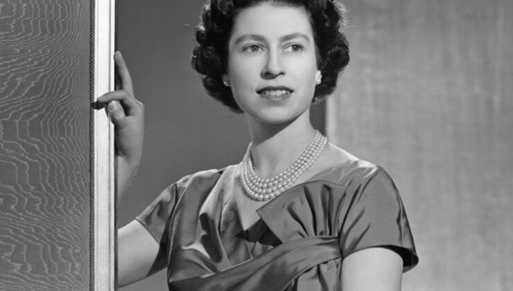 Kraliçe II. Elizabeth TRT arşivlerinde