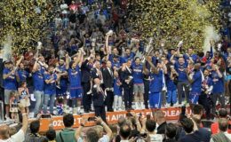Basketbolda normal sezonların en başarılısı Anadolu Efes