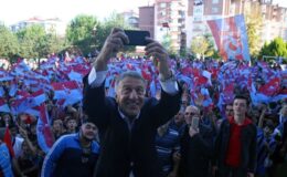 Turkey: Football championship celebrated in Trabzon City Square