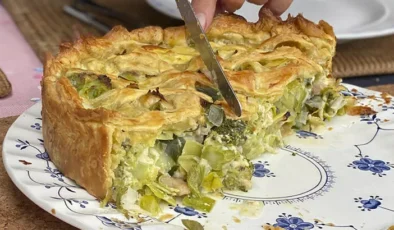 Yufkasız pırasalı börek tarifi