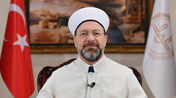 Ali Erbaş’tan İzmir’deki alçaklığa tepki: Provokatif saldırıyı şiddetle kınıyorum