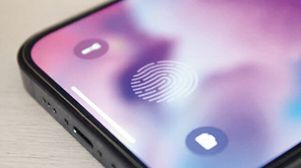 Apple parmak izinden vazgeçiyor