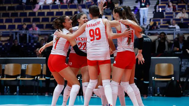 Filenin Sultanları Kanada’yı yendi