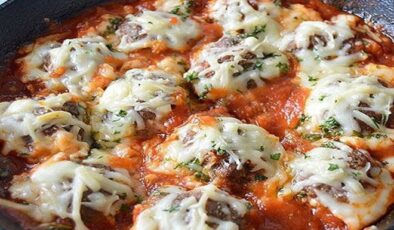 Fırında Kaşarlı Köfte Ve Patates Tarifi