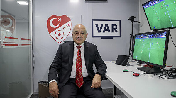 Mehmet Büyükekşi’den VAR açıklaması: 90 pozisyonun 85’inde doğru karar verildi