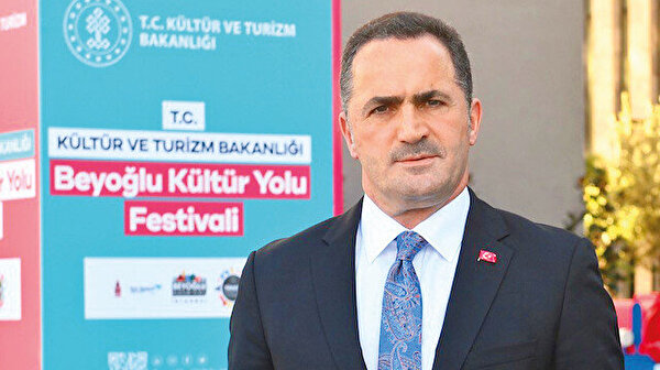 Sanatın yolu Beyoğlu’ndan geçer:  AKM’den Galataport’a kadar her durağında ayrı bir etkinlik