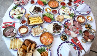 İsrafa yol açan serpme kahvaltı dönemi sona eriyor!