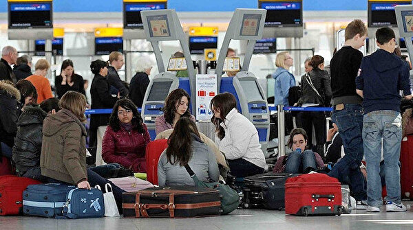 Belçika’da grevler nedeniyle uçuşların yarısı iptal ediliyor