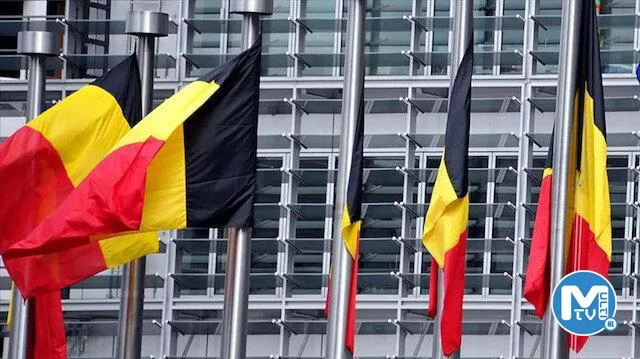 Belçika’da peş peşe bıçaklı saldırı dehşeti