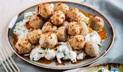Cacıklı patlıcanlı köfte