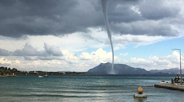Datça açıklarında hortum oluştu