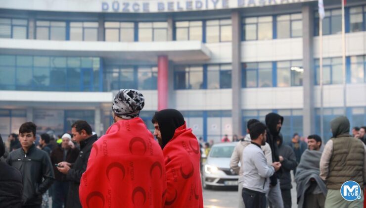 Düzce’de okullar yarın da tatil