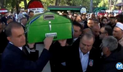 Fatih Terim’in annesi Nuriye Terim son yolculuğuna uğurlanıyor…