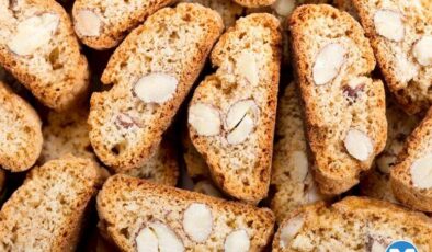 Kaju Ve Üzümlü Biscotti