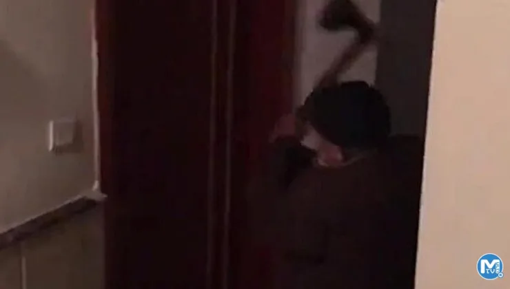 Kiracısının kapısını baltayla kırmıştı: 93 yaşındaki adam hakim karşısına çıktı