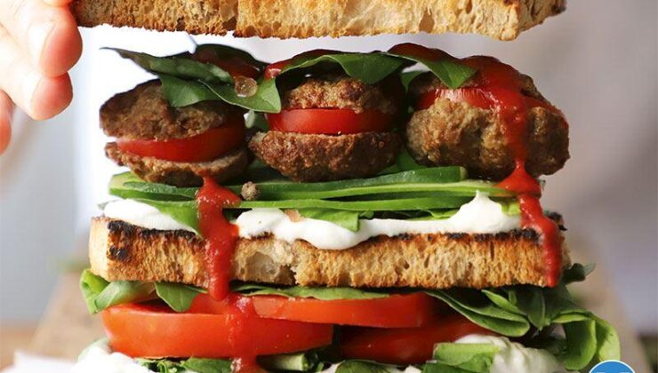 Köfteli Sandviç