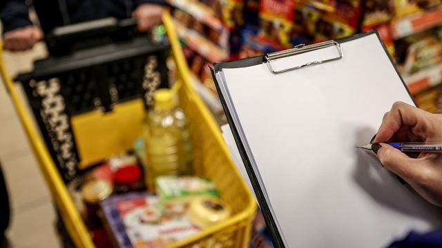 Fahiş fiyat ve stokçuluğa 9 milyon 403 bin lira ceza