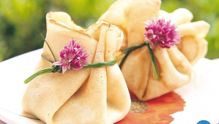 Peynir, ceviz ve ıspanaklı bohçalar