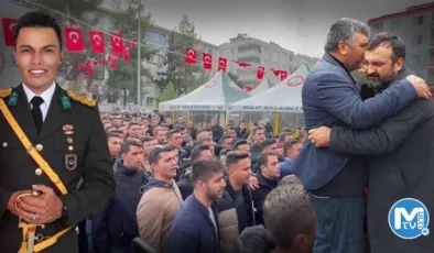 Şehit taziyesinde tüyleri diken diken eden anlar! Baba istedi, silah arkadaşları okudu
