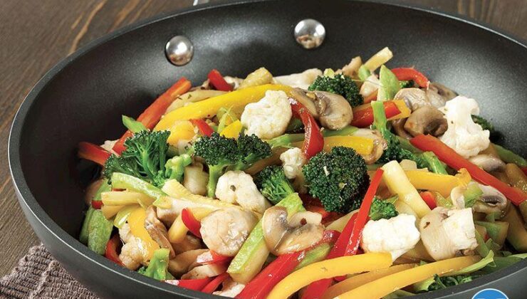 Soya soslu karışık sebze sote