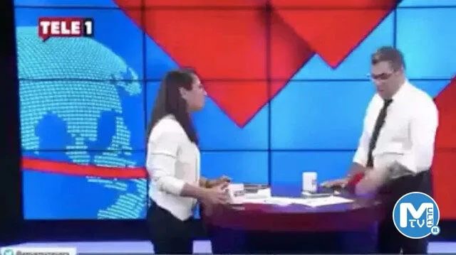 TİP’li Sera Kadıgil’den canlı yayında haddini aşan sözler: Diyanet İşleri Başkanlığı ve imam hatip liseleri kapatılsın