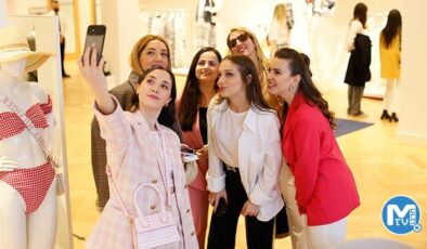 Tommy Hilfiger 2022 İlkbahar Koleksiyonu’nu tanıttı