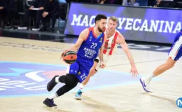 Anadolu Efes 82-71 Olympiakos