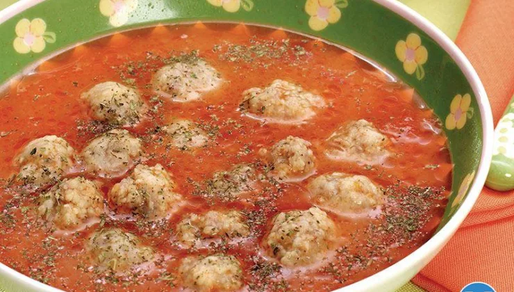 Bulgurlu köfte çorbası