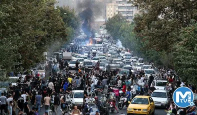 İran’da yaşamını yitiren gösterici sayısı 476’ya yükseldi