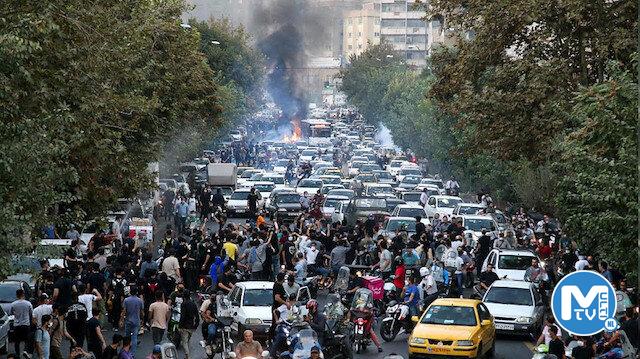 İran’da yaşamını yitiren gösterici sayısı 476’ya yükseldi