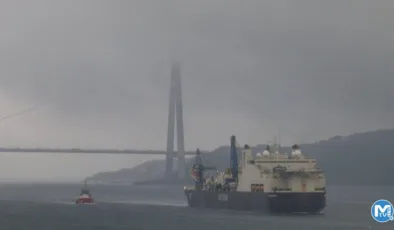 Karadeniz’de boru serimini tamamlayan gemi Boğaz’dan geçti