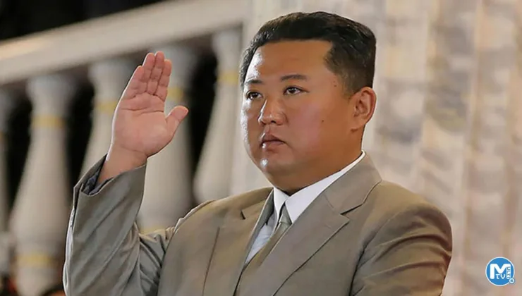 Kuzey Kore’de üç liseli öğrenciye akıl almaz idam kararı…