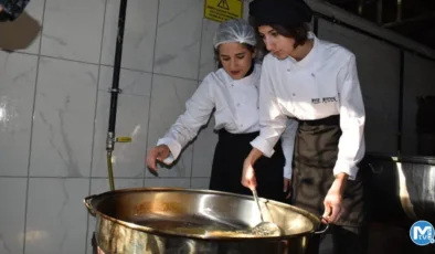 Liselilerden binlerce öğrenciye yemek