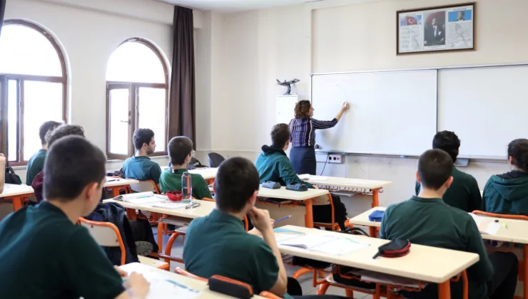 Öğretmen Çocuklarına Kontenjan Sınırı Olmadan Nakil İmkanı