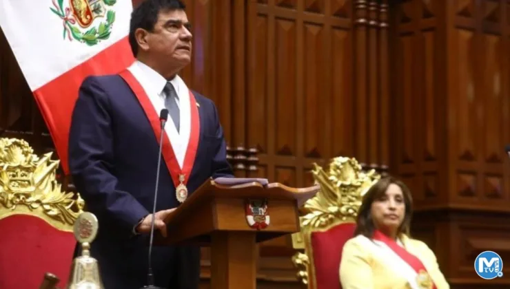 Peru’nun yeni başkanı Boluarte yemin ederek göreve başladı