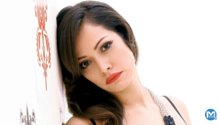 Sezin Akbaşoğulları: Gevezeye hiç tahammül edemem