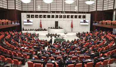 Başörtüsü teklifi TBMM’ye sunuldu