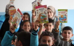 TDV’den Hediyem Kitap Olsun kampanyasıyla 81 ilde 200 kütüphaneye destek