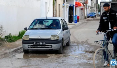 Tunus halkı erken genel seçimler için sandık başında