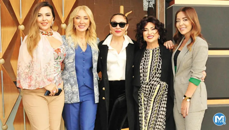 Yeni yıl koleksiyonuna özel davet