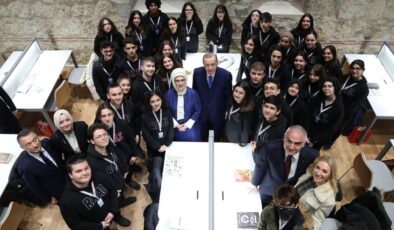 İstanbul’un en büyük kütüphanesi açıldı