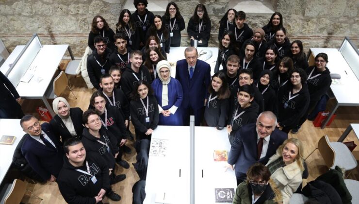 İstanbul’un en büyük kütüphanesi açıldı