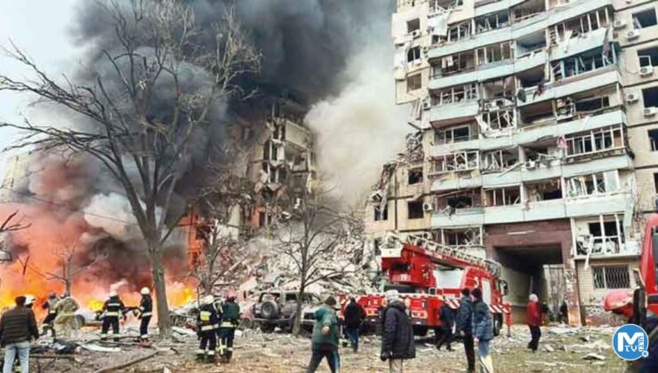 3 tonluk Rus füzesi apartmana isabet etti: 26 sivil öldü