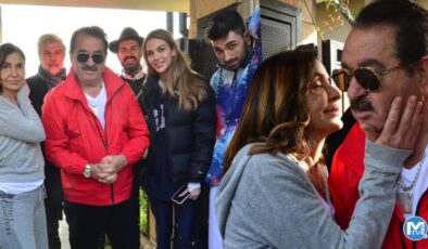 Aile kahvaltısında buluştular… Öperek yolcu etti!